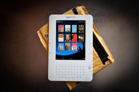 News | Il tablet di Amazon sarà il concorrente più agguerrito per iPad Notizie Kindle Ipad Concorrente ipad Amazon Kindle amazon 