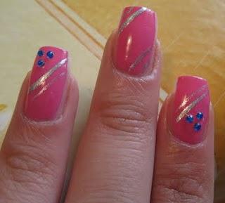 Nail art numero 1 Electric Rose