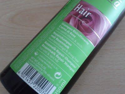 Shampoo alla crema di rose Lavera