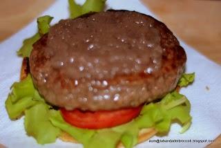Hamburger di chianina con patè di cipolla di Tropea