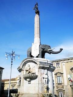 Catania - Fontana dell' Elefante