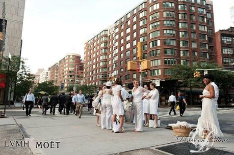 Diner en blanc in  NY