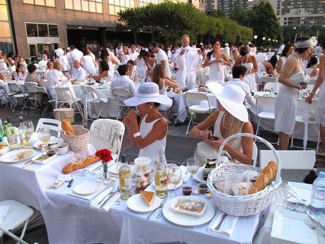 Diner en blanc in  NY