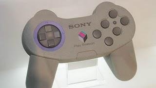 Spuntano i prototipi dello storico controller Playstation : ci è andata bene...