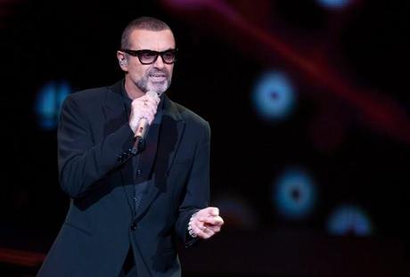 George Michael incanta Firenze con il Symphonica The Orchestral Tour