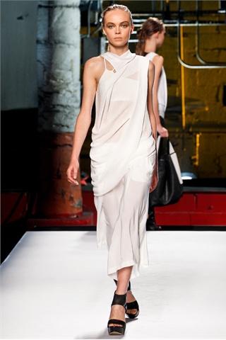 New York Fashion Week: Helmut Lang S/S 2012 collection - Collezione P/E 2012 di Helmut Lang