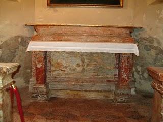 Lo stato miserevole della cappella del Comune di Fidenza nella Cattedrale