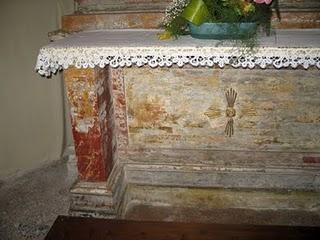 Lo stato miserevole della cappella del Comune di Fidenza nella Cattedrale
