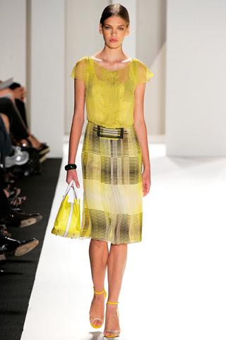 New York Fashion Week: Carolina Herrera P/E 2012