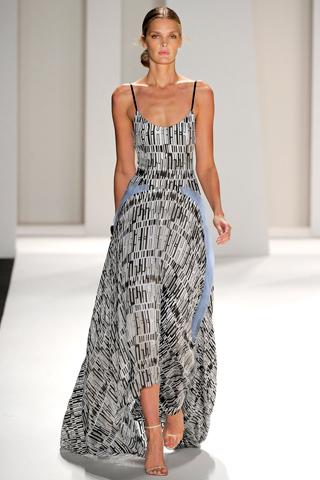 New York Fashion Week: Carolina Herrera P/E 2012