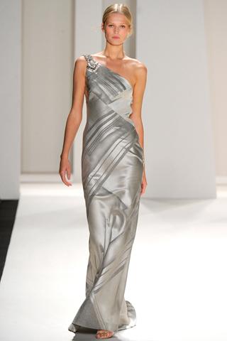 New York Fashion Week: Carolina Herrera P/E 2012