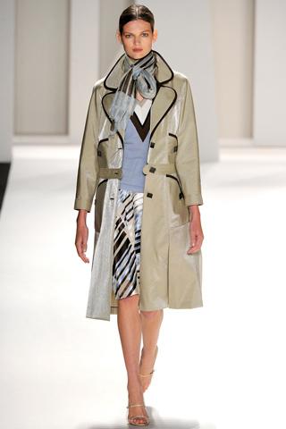 New York Fashion Week: Carolina Herrera P/E 2012