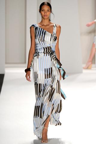 New York Fashion Week: Carolina Herrera P/E 2012