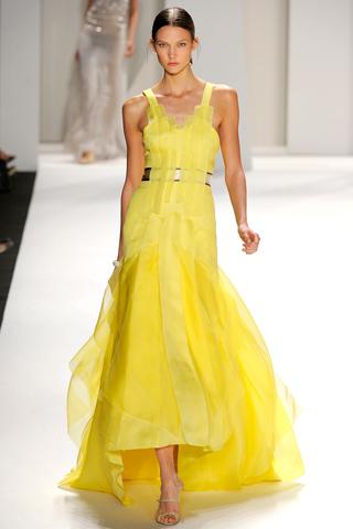 New York Fashion Week: Carolina Herrera P/E 2012