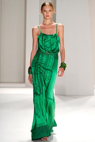 New York Fashion Week: Carolina Herrera P/E 2012