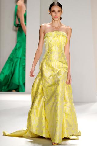 New York Fashion Week: Carolina Herrera P/E 2012