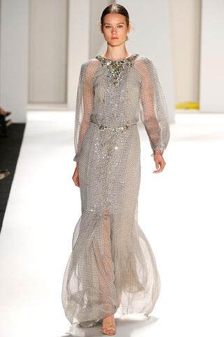 New York Fashion Week: Carolina Herrera P/E 2012