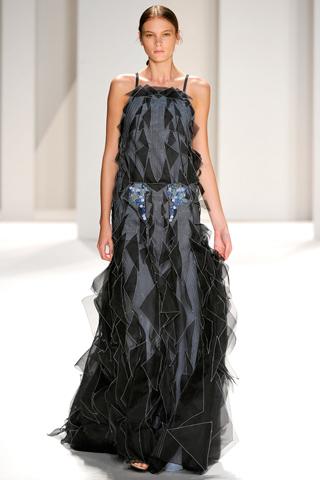 New York Fashion Week: Carolina Herrera P/E 2012