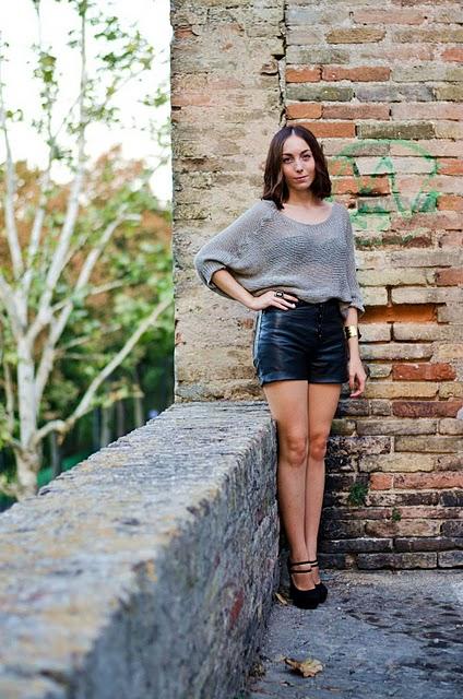 Outfit - vintage leather shorts - Paperblog