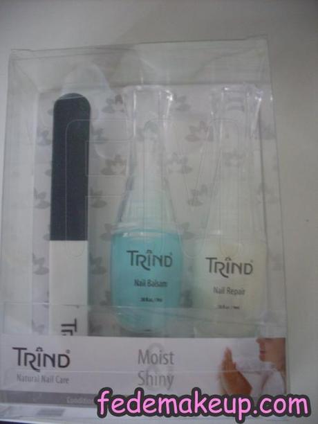 Review Trind “Moist Shiny”