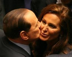 Perchè la Santanchè si offese con Silvio e si candidò con la destra contro di lui. I retroscena, del bacio di Giuda,le vuole magre e senza tacchi.
