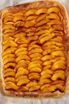 Esperimenti - Torta di Pesche or Puff Pastry Peach Tart