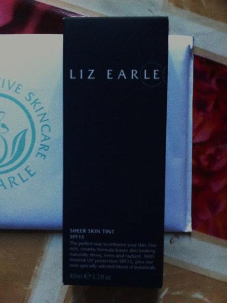 Liz Earle : Sheer Skin Tint Review