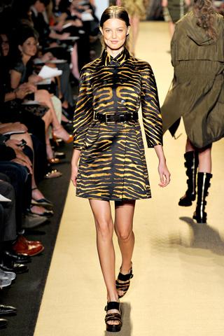 New York Fashion Week: Micheal Kors P/E 2012