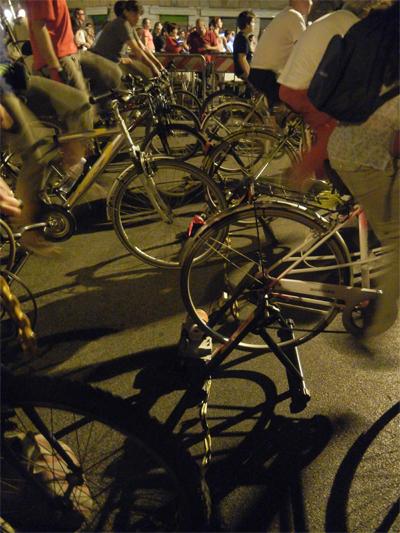 Tetes de Bois…musica a pedali!