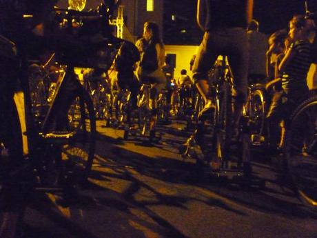 Tetes de Bois…musica a pedali!