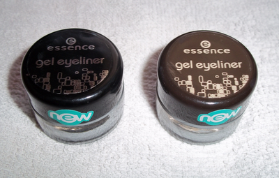 Essence gel eyeliner in Midnight in Paris & London Baby