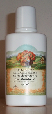 RECENSIONE: latte detergente alle mandorle Fitocose