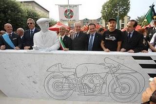 AUGURI MOTOGUZZI 90 anni e non sentirli