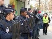 Marcia verso Bruxelles: polizia francese arresta centinaio indignati Parigi