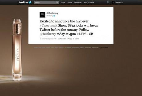 Burberry e Tweetwalk: ecco che succede quando l’alta moda twitta