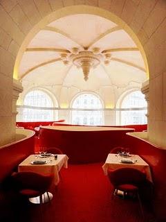 Opera resturant