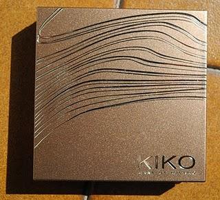 Palette 01 Unespected Rosy Taupe - Chic Chalet Kiko