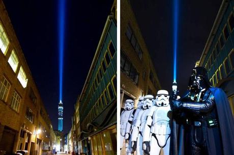 guerrilla-outdoor-star-wars-blue-ray-spada-laser-londra-2