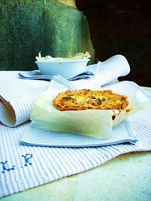 Il post del viaggiatore .... Quiche con frolla alle due farine e zucchine