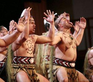 Uenuku – De Villiers anti-haka divide la Nuova Zelanda