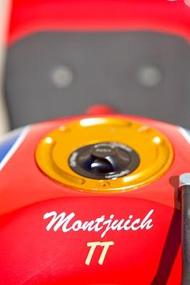 RAD02 Montjuich TT by Radical Ducati