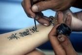 Tatuaggio all' henne': rischio bambini