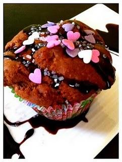 MUFFIN CON FORMAGGIO CREMOSO AL CIOCCOLATO E COLLABORAZIONE