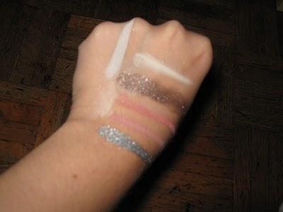 Recensione prodotti Lumiere Cosmetics (fondotinta, blush e ombretti).