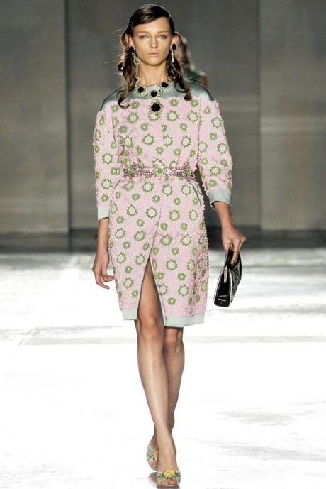 prada-primavera-2012-01