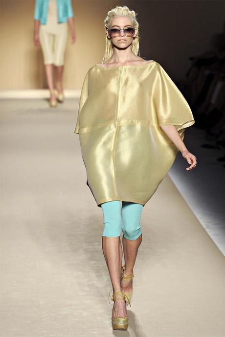 max-mara-primavera-2012-02