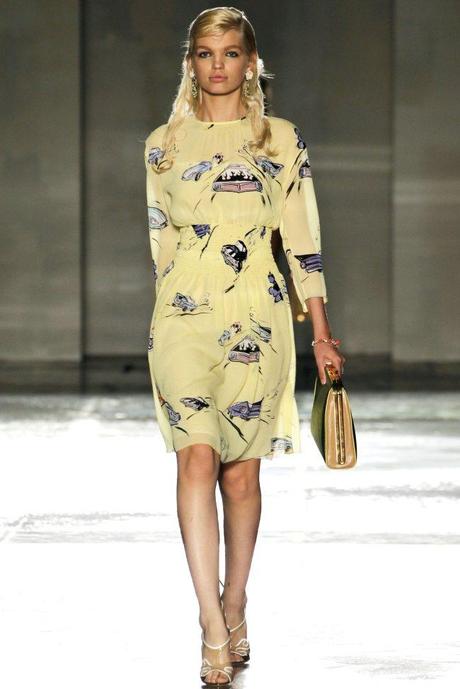 prada-primavera-2012-02