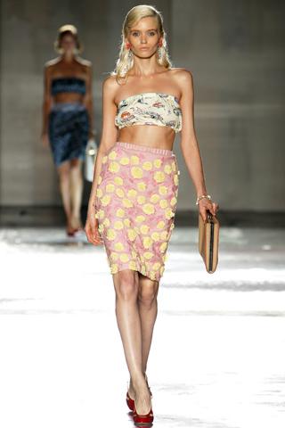 Milano Moda Donna: Prada P/E 2012