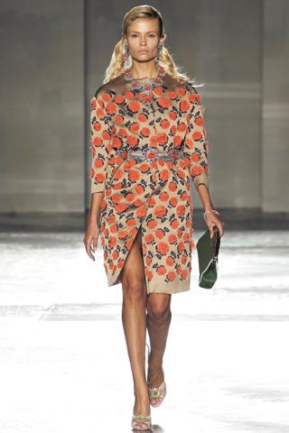 Milano Moda Donna: Prada P/E 2012