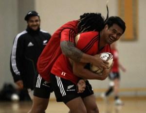 Uenuku – Caro diario… Toeava scrive